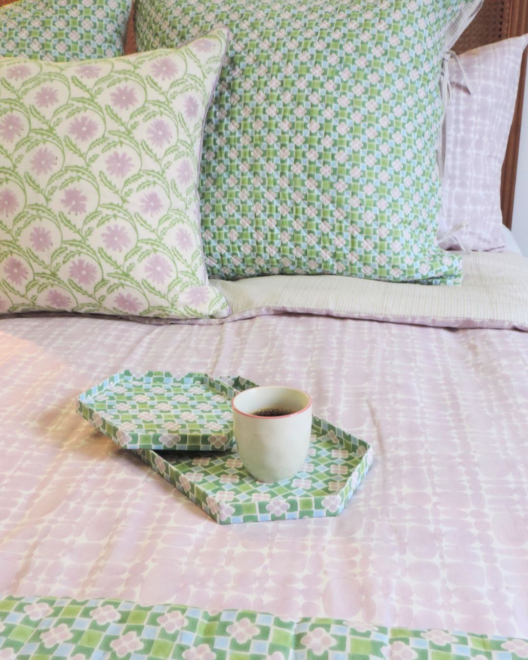 Pierre Reversible Duvet Cover, Lilac