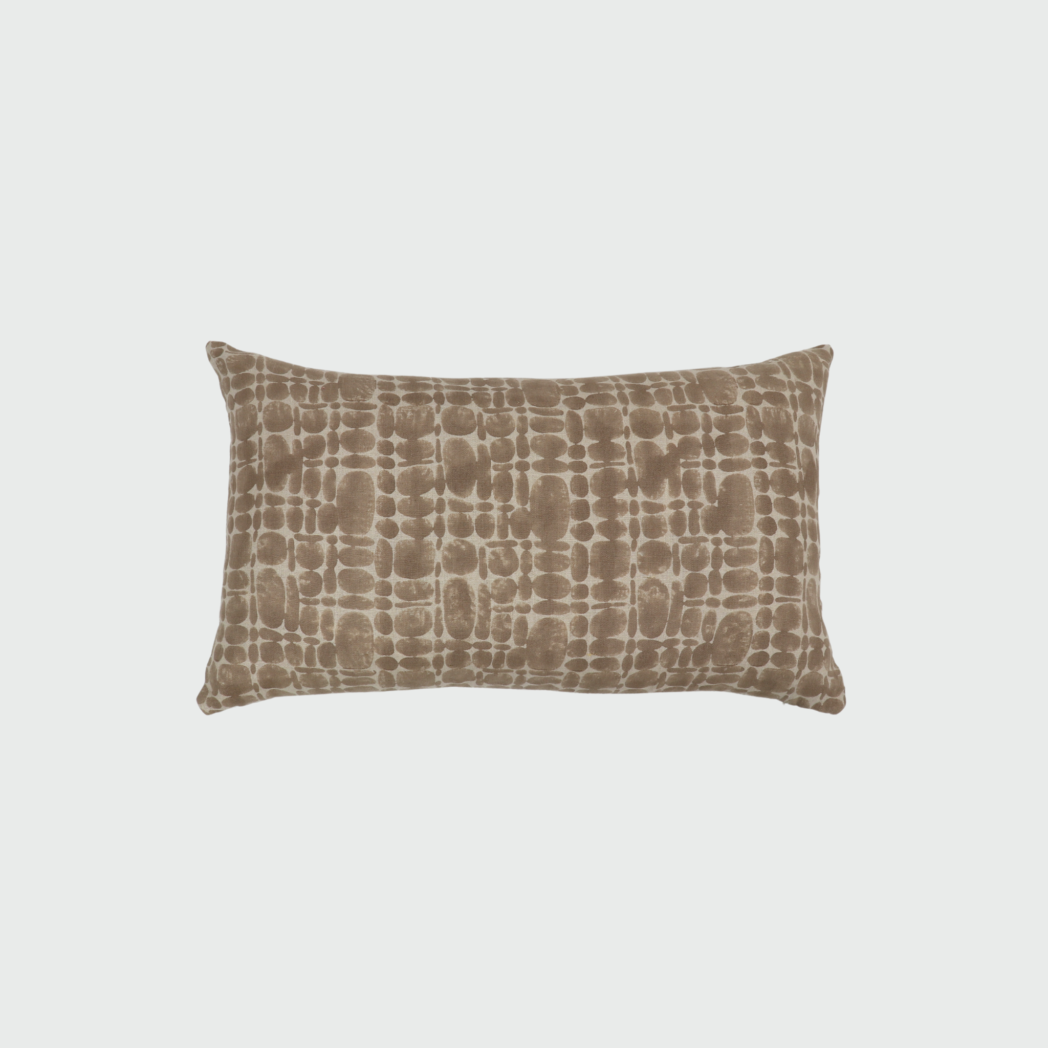 Pierre Lumbar Pillow in Mushroom
