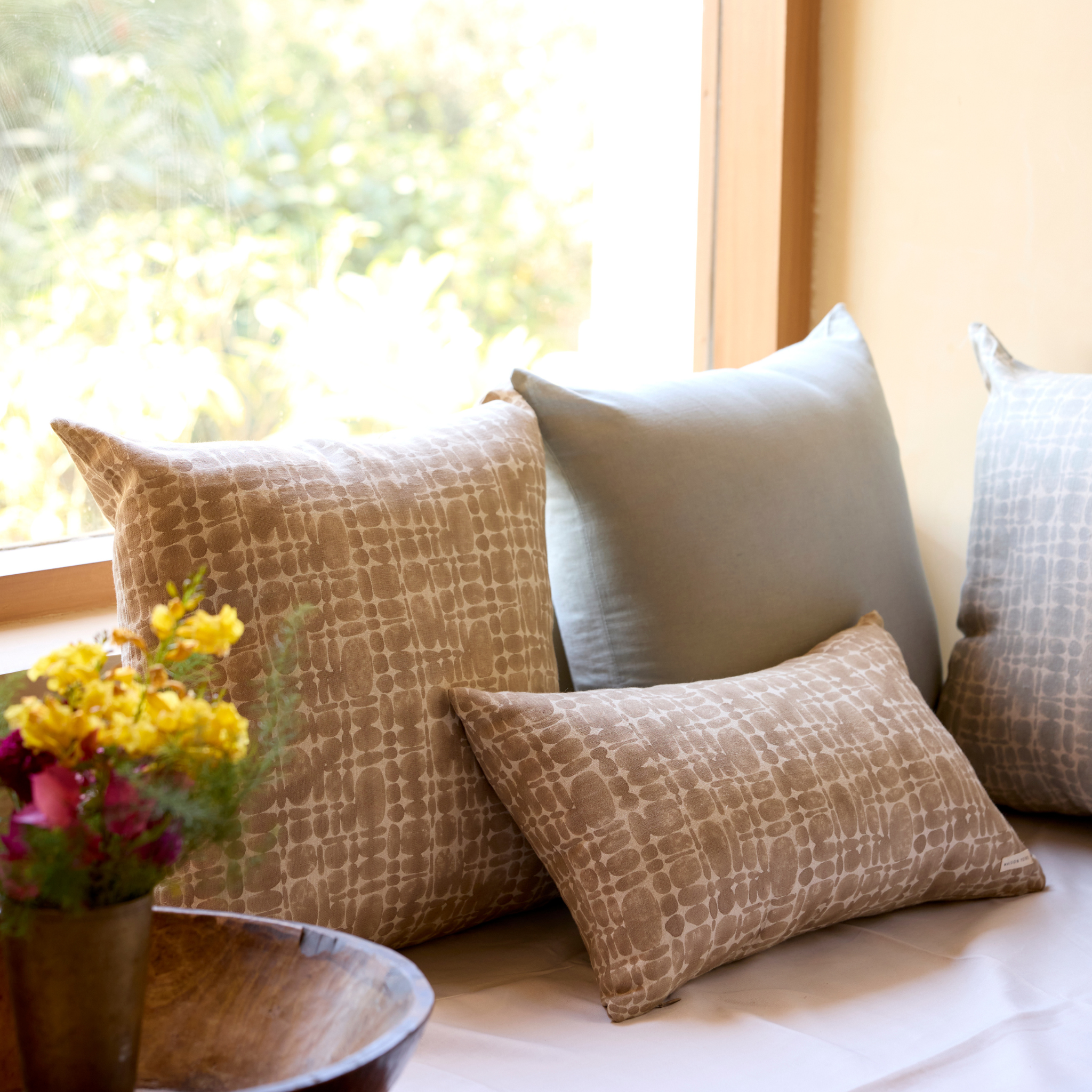 Pierre Lumbar Pillow in Mushroom